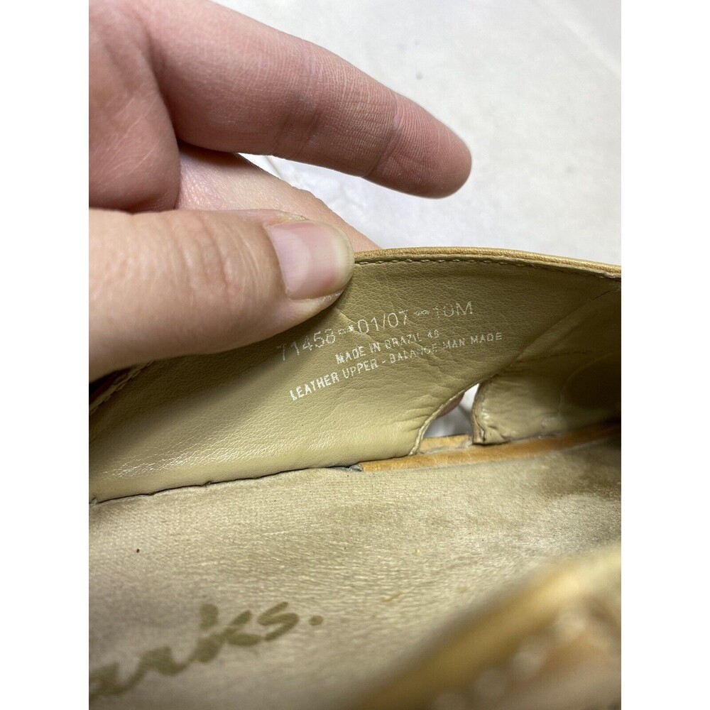 Clarks Light Brown Strappy Leather Slip On Sandals Size 10 Open Toe - Picture 9 of 9